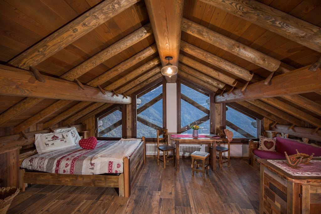 Le Petit Coeur Hotel Fontainemore Luaran gambar